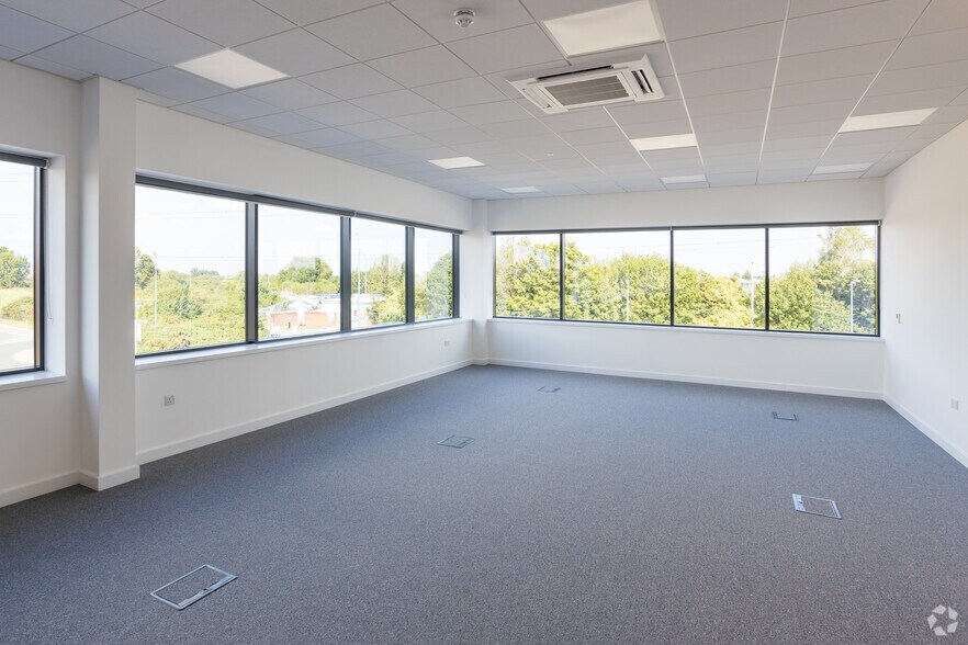 Rennie Dr, Dartford, KEN Industrial For Lease