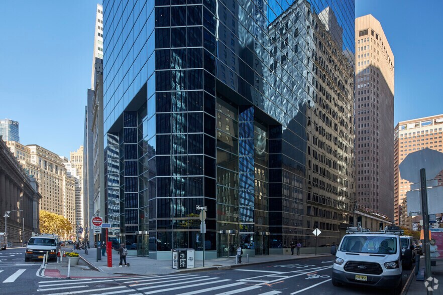 More Photos Of 33 Whitehall St, New York Office For Sale