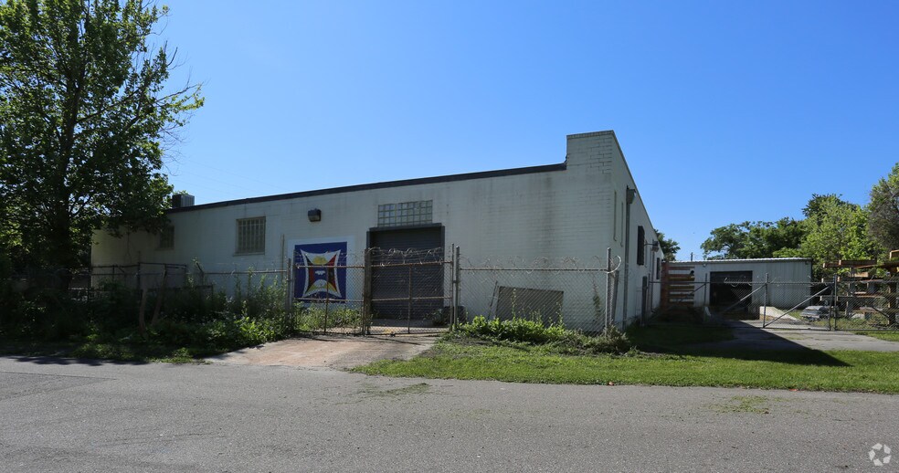More Photos Of 820 Barnett St, Jacksonville Warehouse For Sale