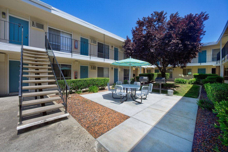 More Photos Of 1400 Fulton Ave, Sacramento Apartments For Sale