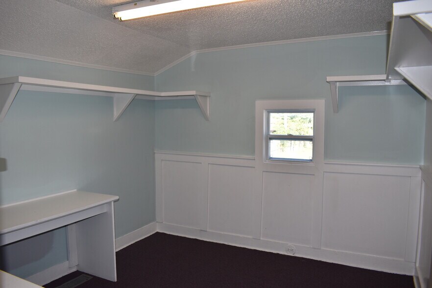 More Photos Of 2842 Logan St, Nashville Office For Lease