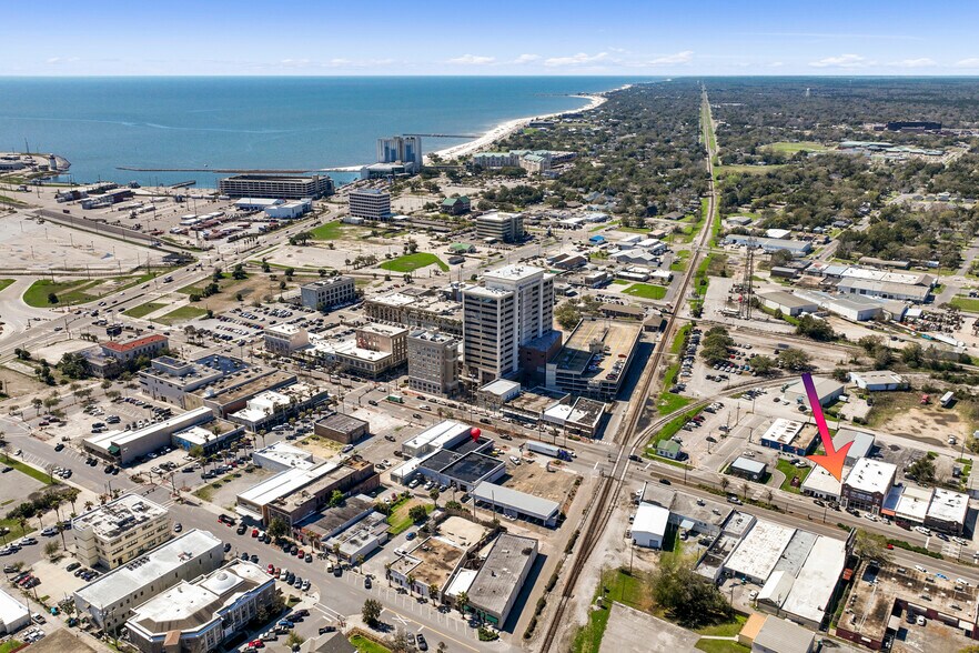 More Photos Of 1615 25th Ave, Gulfport Flex For Lease