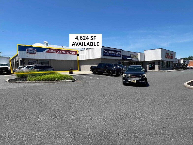 Primary Photo Of 833-835 Roosevelt Ave, Carteret Storefront For Lease