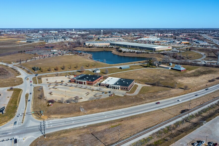 More Photos Of 2301 Jones Blvd, Coralville Medical For Sale