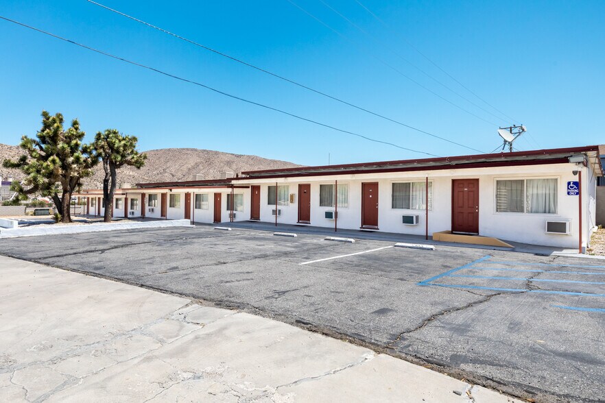 More Photos Of 55446 29 Palms Hwy, Yucca Valley Hotel For Sale