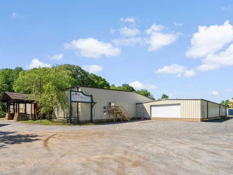 Primary Photo Of 93 Thompson St, Asheville Manufacturing For Lease