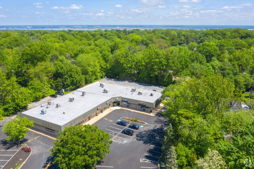 More Photos Of 1843-1855 Marsh Rd, Wilmington Unknown For Lease