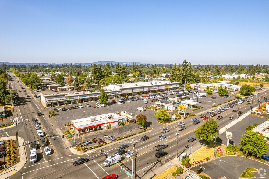 More Photos Of 10319 SE 82nd Ave, Portland General Retail For Lease