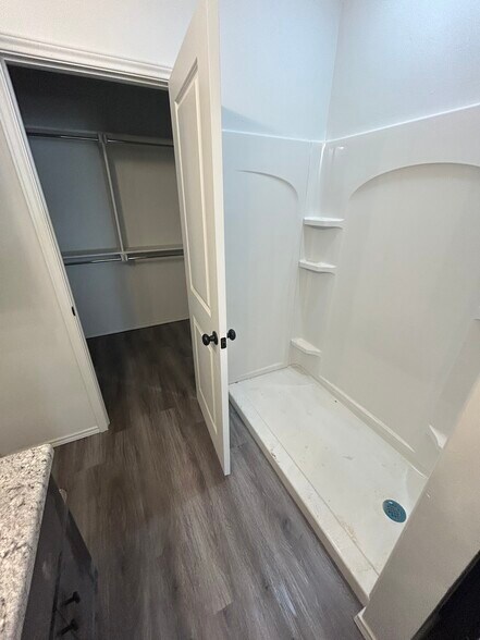 More Photos Of 615 W Moore St, Enid Multifamily For Sale