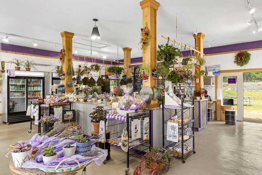 More Photos Of 3360 Sound Ave, Riverhead Land For Sale