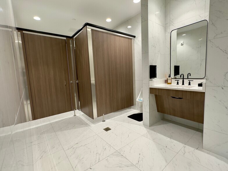 More Photos Of 11520 Davis Dr, Alpharetta Office For Lease