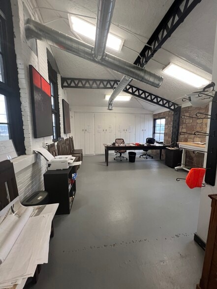 More Photos Of 508 E 900 S, Provo Manufacturing For Sale