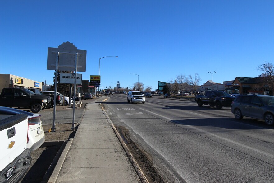 More Photos Of 901-905 10th Ave S, Great Falls Freestanding For Lease