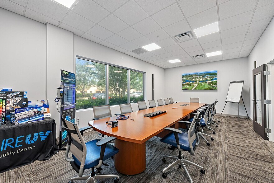 More Photos Of 3126 Jupiter Park Dr, Jupiter Warehouse For Sale