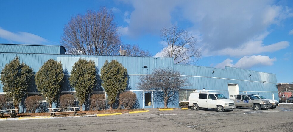 More Photos Of 422 W Onondaga St, Syracuse Warehouse For Sale