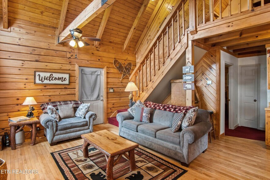 More Photos Of 4137 Watson Ct, Pigeon Forge Multifamily For Sale