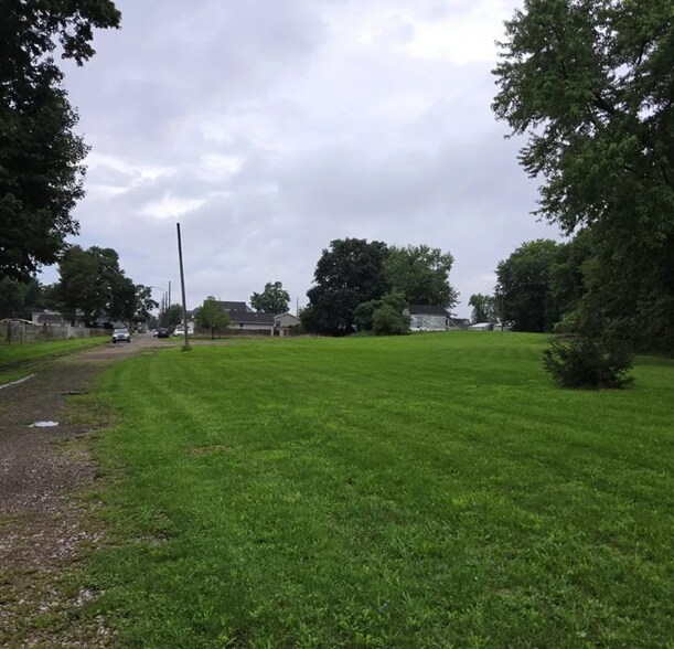 More Photos Of 357 N 6th St, Coshocton Land For Sale