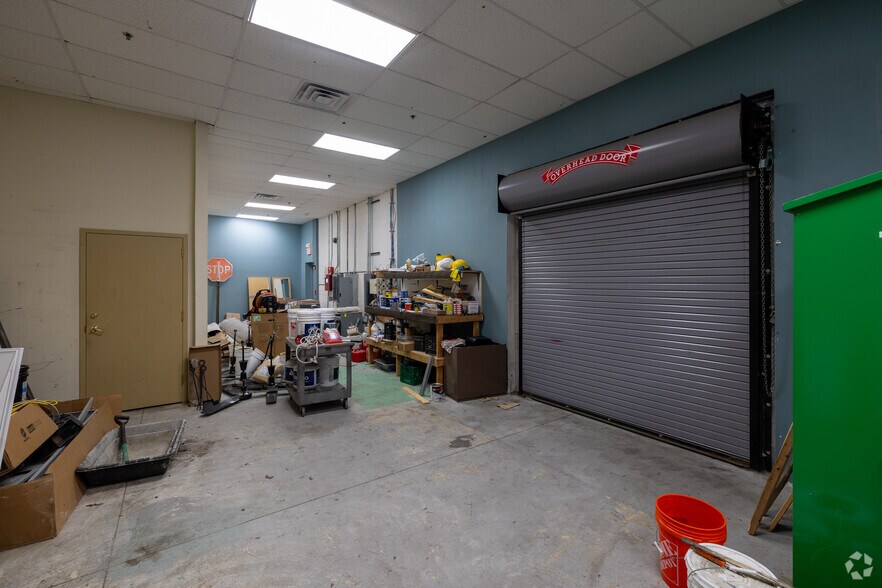 More Photos Of 403-495 Main St, Ansonia Storefront For Sale