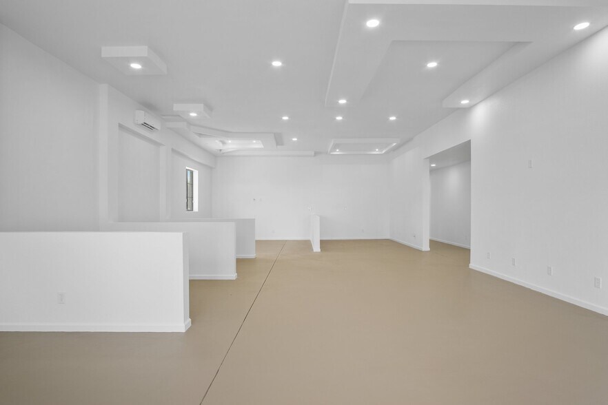 More Photos Of 7490 Lander Ave, Hilmar Office Residential For Sale