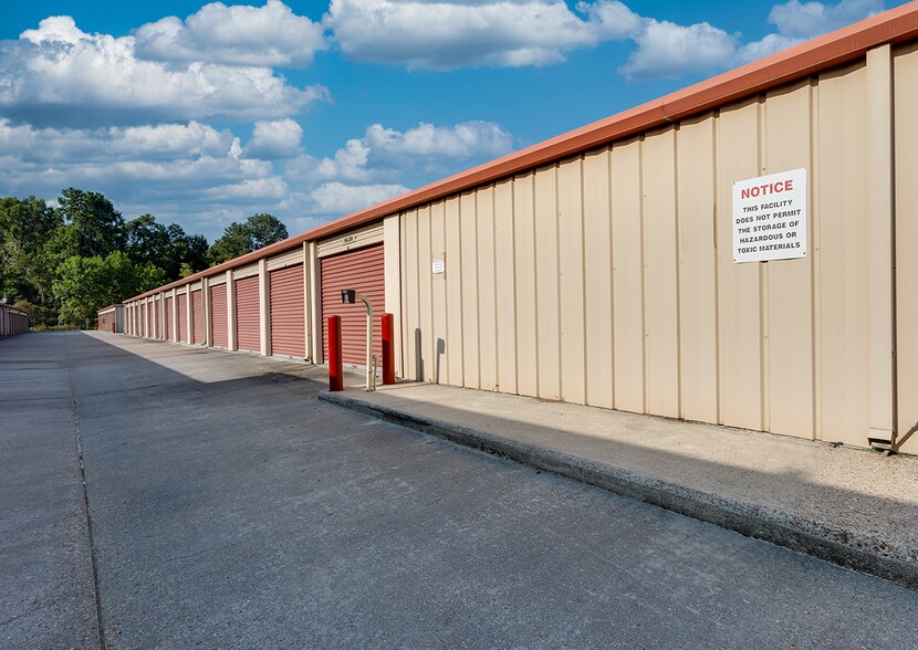 More Photos Of 11620 FM 1960 Rd, Huffman Self Storage For Sale