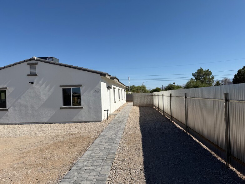More Photos Of 3902 E Fairmount St, Tucson Apartments For Sale