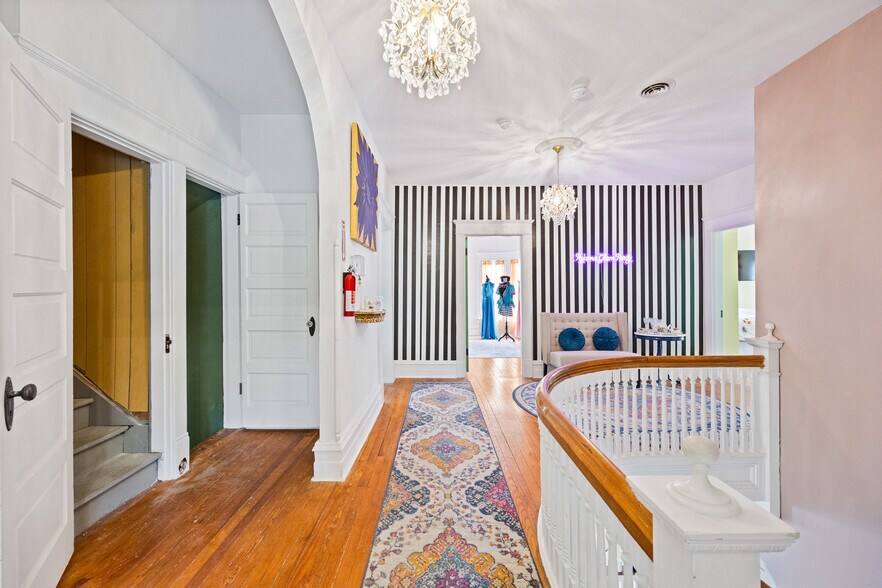 More Photos Of 104 W Main St, Elizabeth City Office Residential For Sale