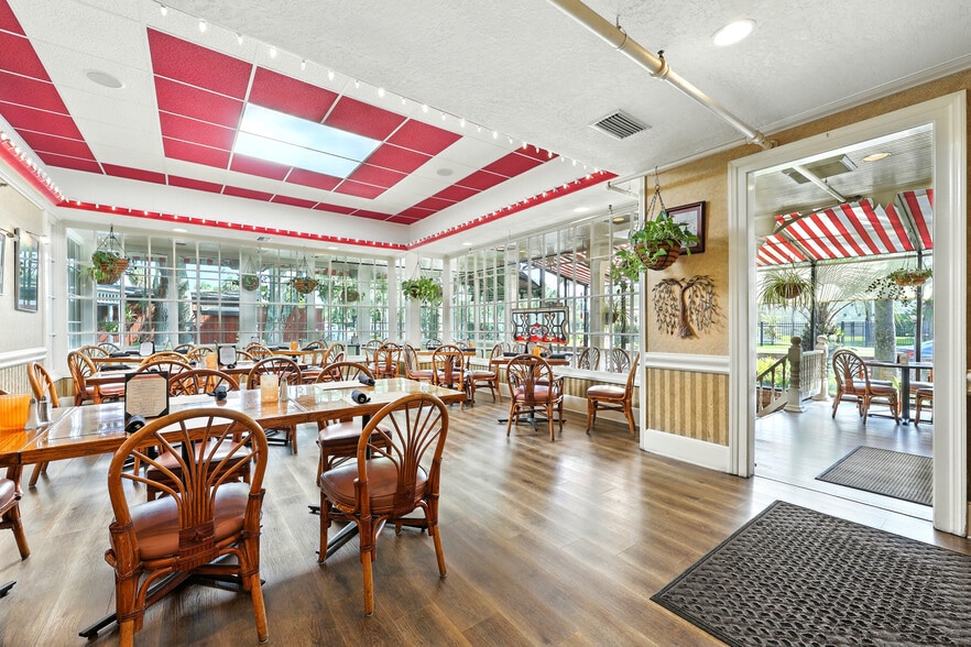 More Photos Of 102 San Marco Ave, Saint Augustine Restaurant For Sale