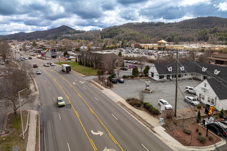 More Photos Of 1126 Blowing Rock Rd, Boone General Retail For Lease