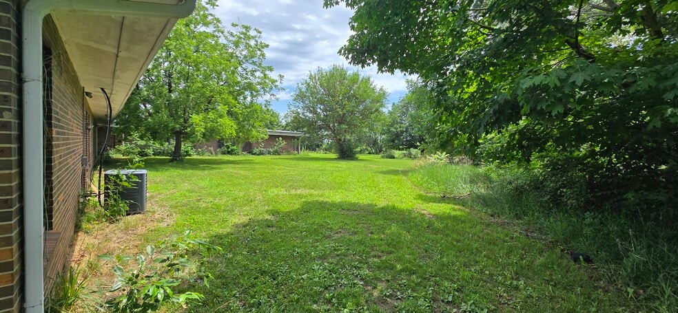 More Photos Of 2876 230th St, Sidney Assisted Living For Sale