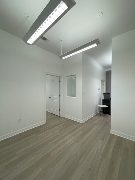 More Photos Of 109 Enterprise Pky, Boerne Loft Creative Space For Lease