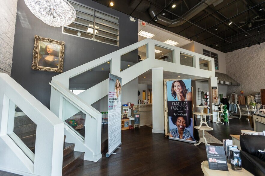 More Photos Of 3060 S Fremont Ave, Springfield General Retail For Sale