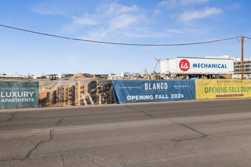 More Photos Of 12621 N Paradise Village Pky W, Phoenix Service Station For Sale