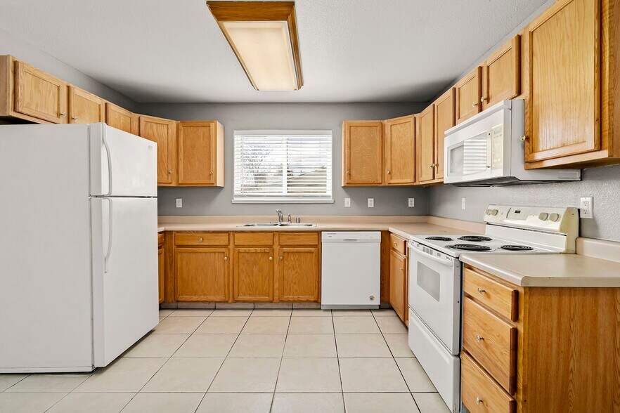 More Photos Of 839 Sutro St, Reno Apartments For Sale