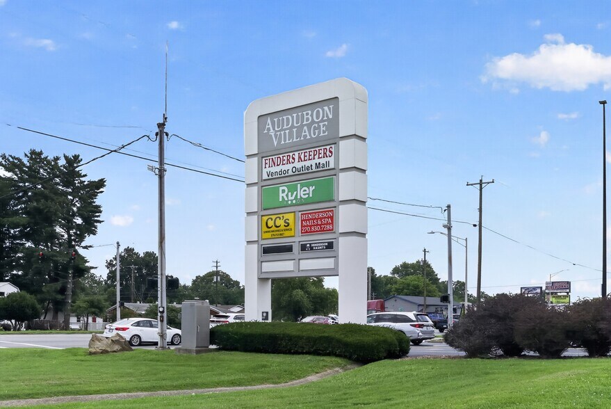 More Photos Of 2480 US Highway 41 N, Henderson Unknown For Lease