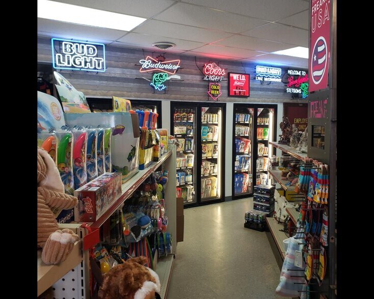 More Photos Of 101 Highway 92 W, Lemoyne Convenience Store For Sale