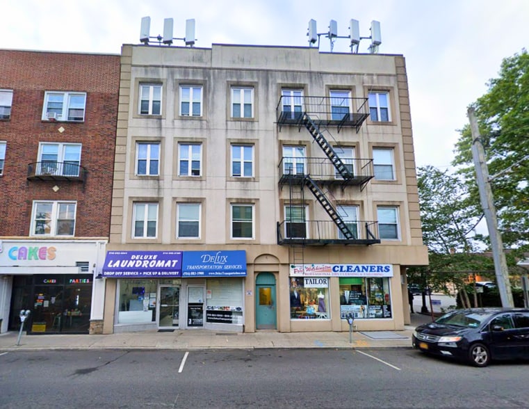 Primary Photo Of 60-62 Main St, Port Washington Storefront Retail Residential For Sale
