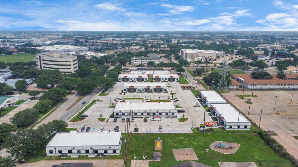 More Photos Of 4807 Sugar Grove Blvd, Stafford Medical For Lease