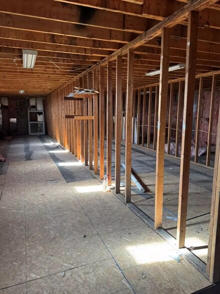 More Photos Of 177 Hi Way Supply Rd, Dunbar Office Residential For Sale