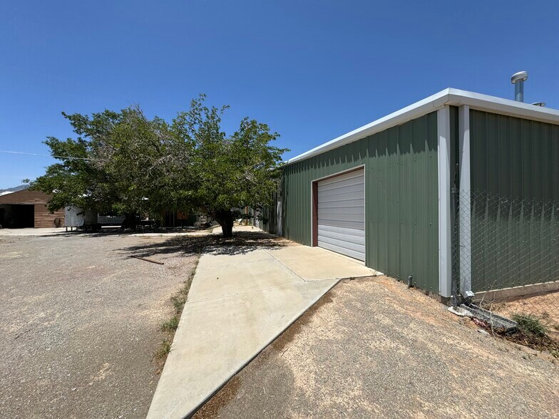 More Photos Of 10390 Dyer St, El Paso Service For Sale
