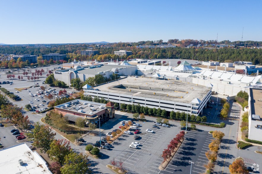 More Photos Of 1000 N Point Cir, Alpharetta Coworking Space