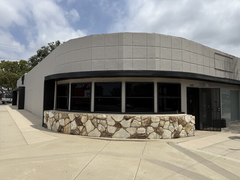 Primary Photo Of 4017-4029 W Burbank Blvd, Burbank Storefront For Lease