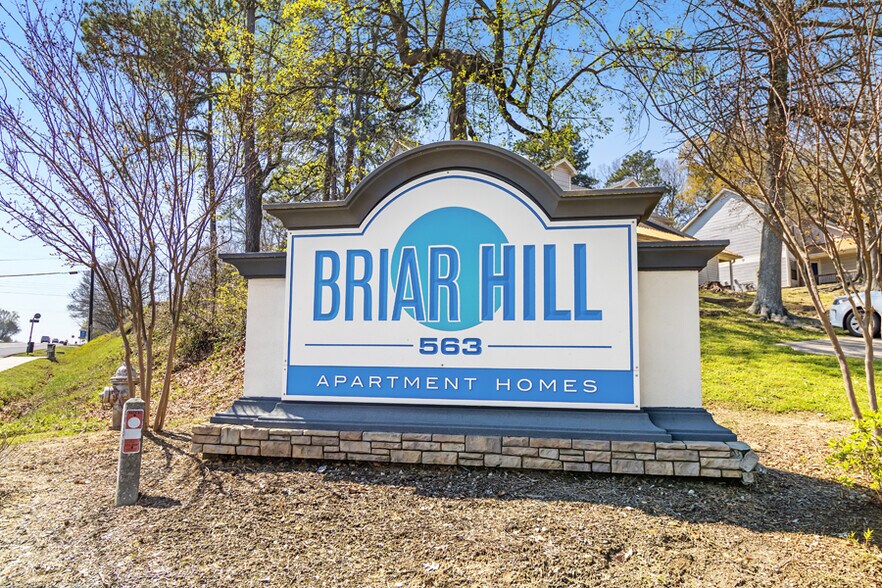 More Photos Of 563 Briar Hill Ct, Riverdale Apartments For Sale