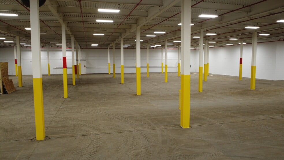 More Photos Of 1159-1193 Broad St, Central Falls Manufacturing For Lease