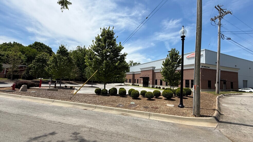 More Photos Of 5463 Watkins St, College Dale Industrial For Lease