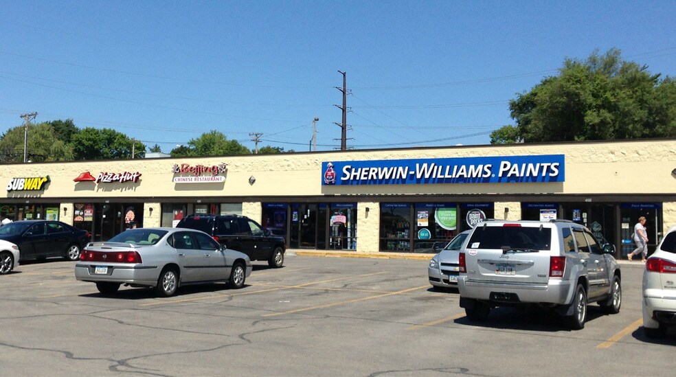 More Photos Of 341-425 Edgewood Rd NW, Cedar Rapids Unknown For Lease