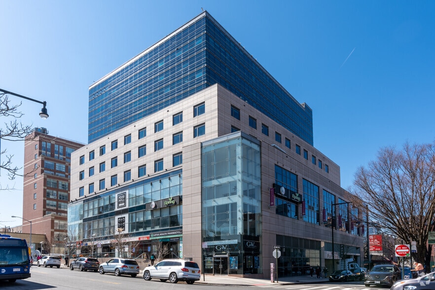 More Photos Of 136-17 39th Ave, Flushing Office Residential For Lease