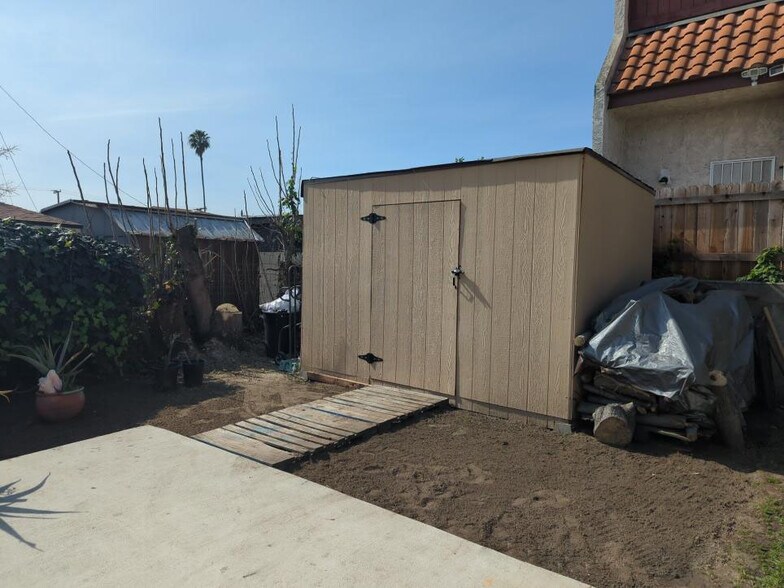 More Photos Of 11100 Lower Azusa Rd, El Monte Apartments For Sale