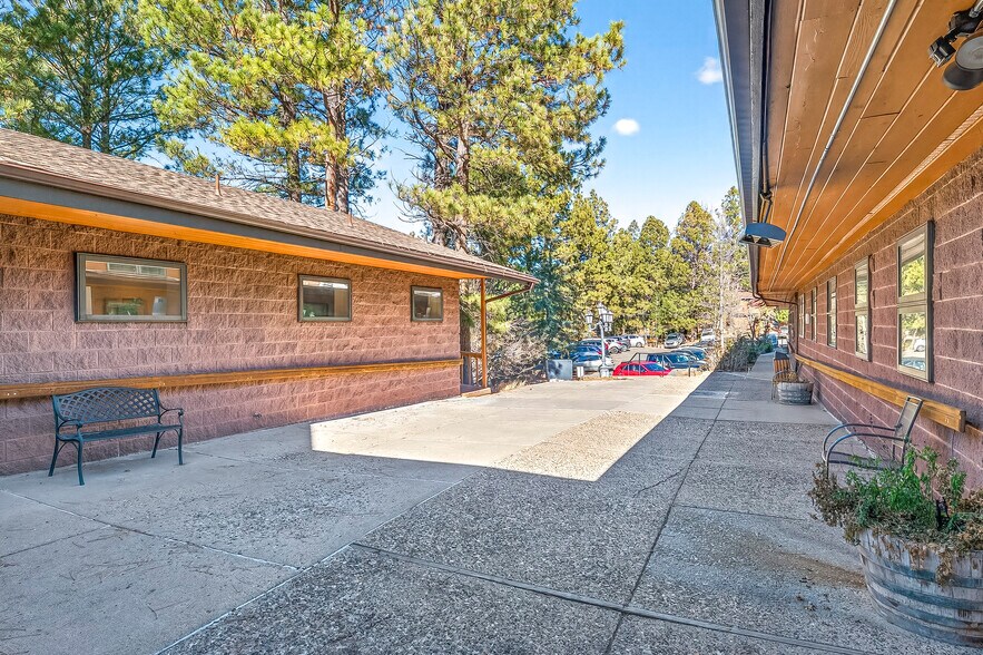 More Photos Of 1300 N Rim Dr, Flagstaff Medical For Lease