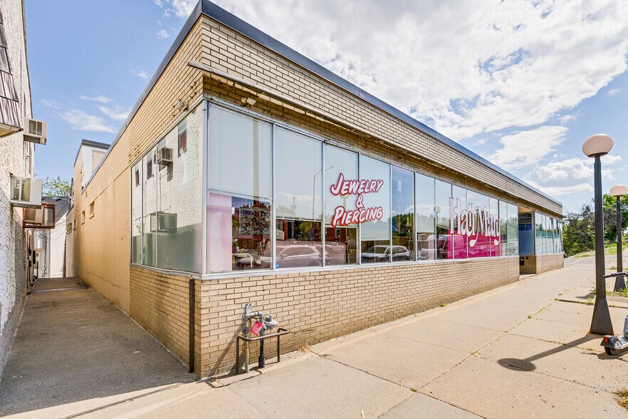 More Photos Of 678 7th St W, Saint Paul Warehouse For Lease