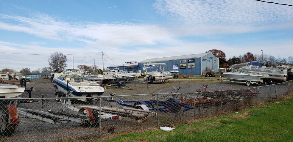 More Photos Of 4500 Keith Bridge Rd, Cumming Service For Sale